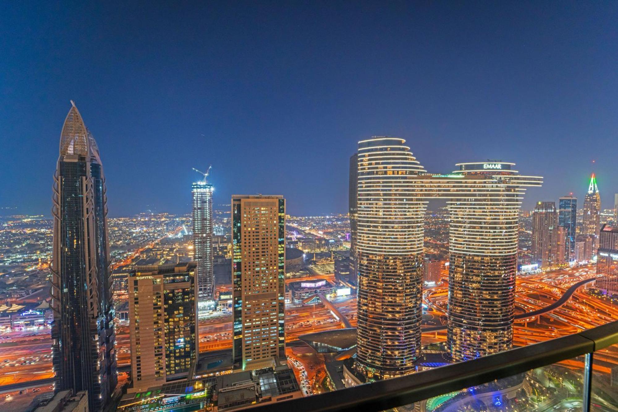 First Class 2Br With Full Dubai Skyline & Sea View Exterior photo